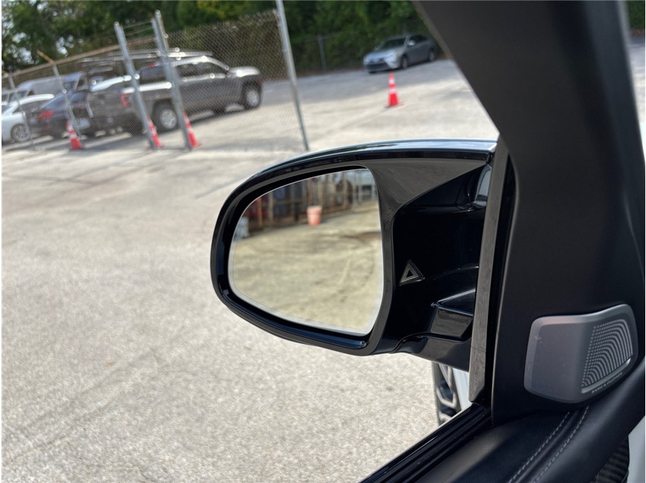 Vehicle image 20 of 58