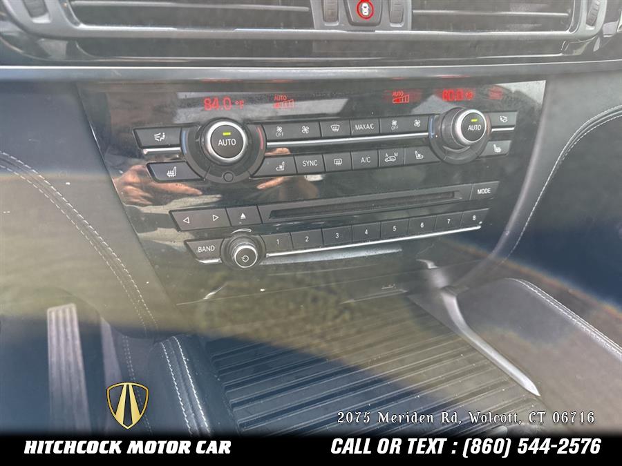 Vehicle image 36 of 46