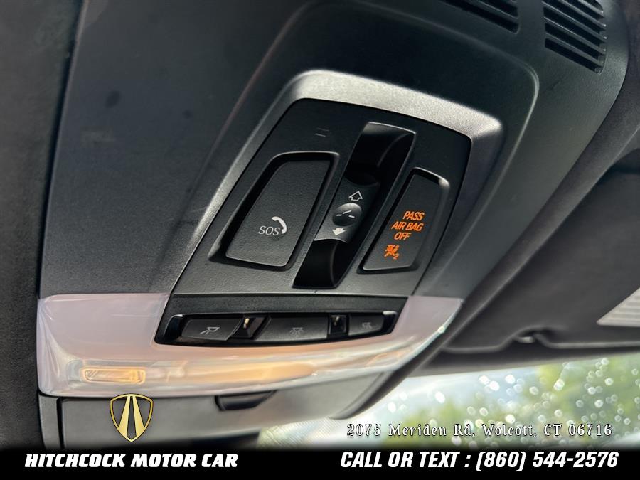 Vehicle image 38 of 46