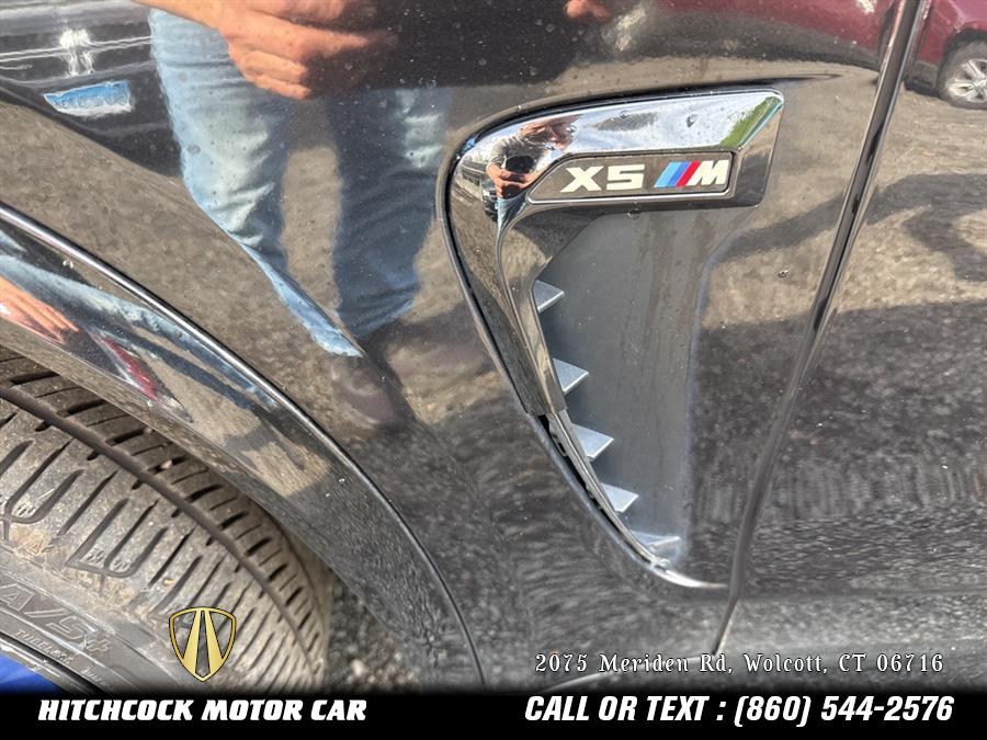 Vehicle image 9 of 46