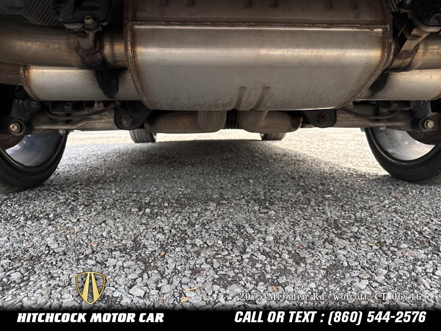 Vehicle image 13 of 46