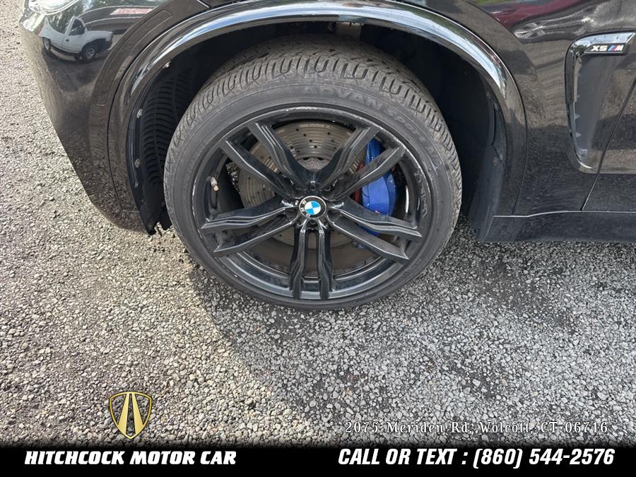 Vehicle image 10 of 46