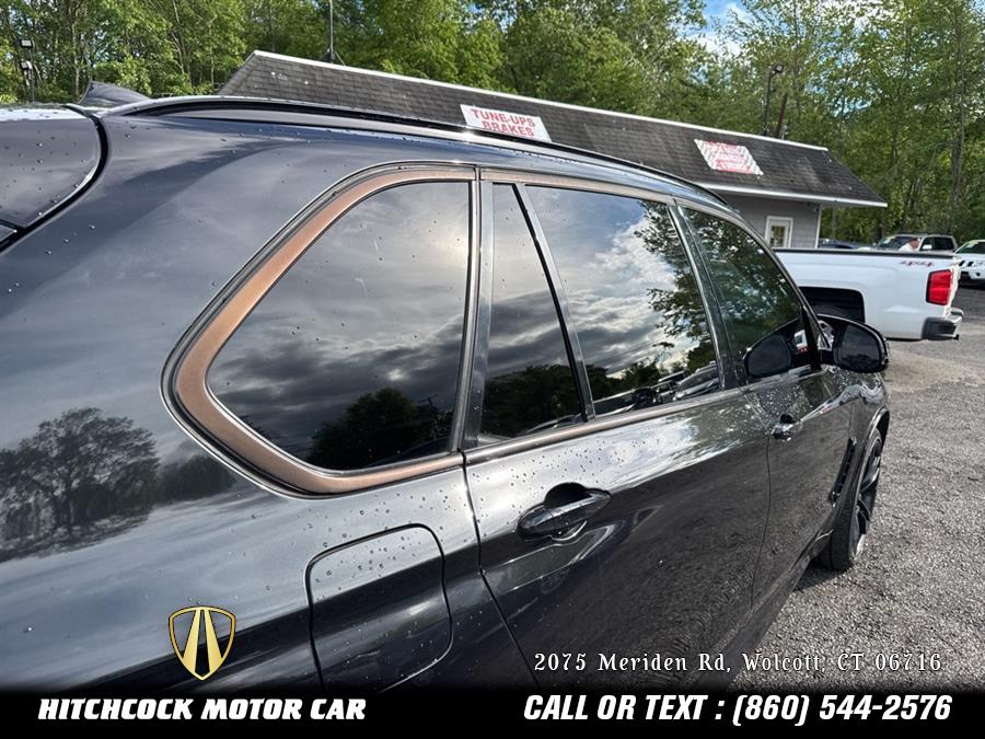 Vehicle image 28 of 46