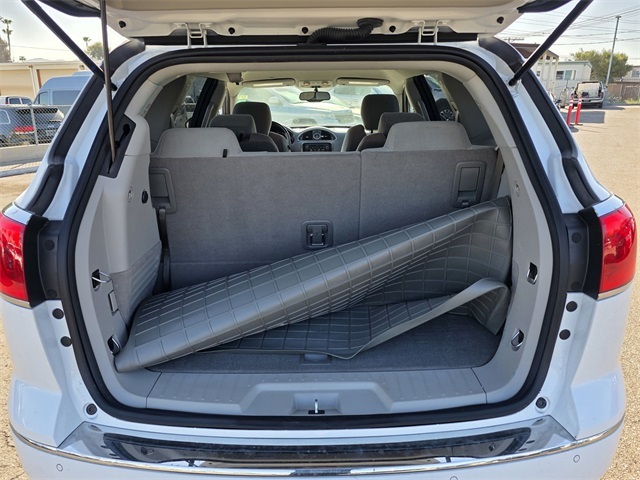 Vehicle image 10 of 46