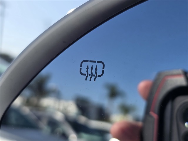 Vehicle image 23 of 46