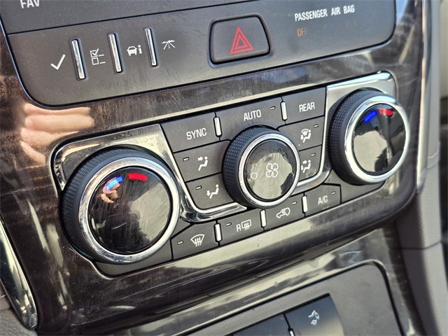 Vehicle image 34 of 46