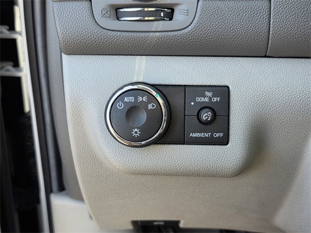 Vehicle image 42 of 46