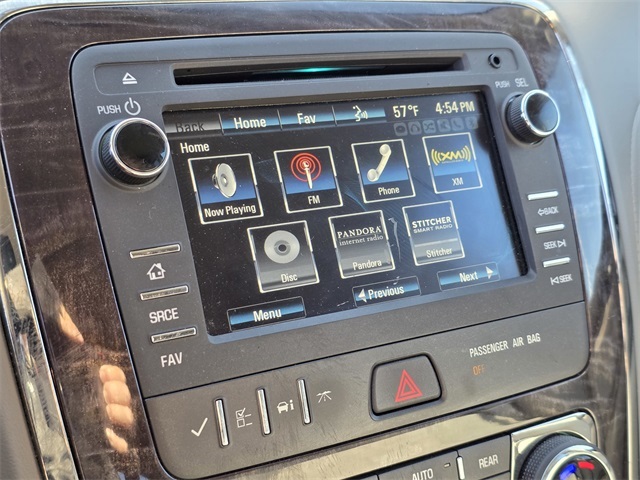 Vehicle image 25 of 46