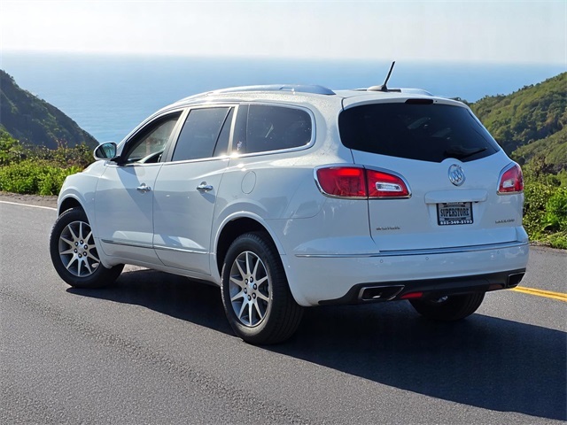 Vehicle image 7 of 46