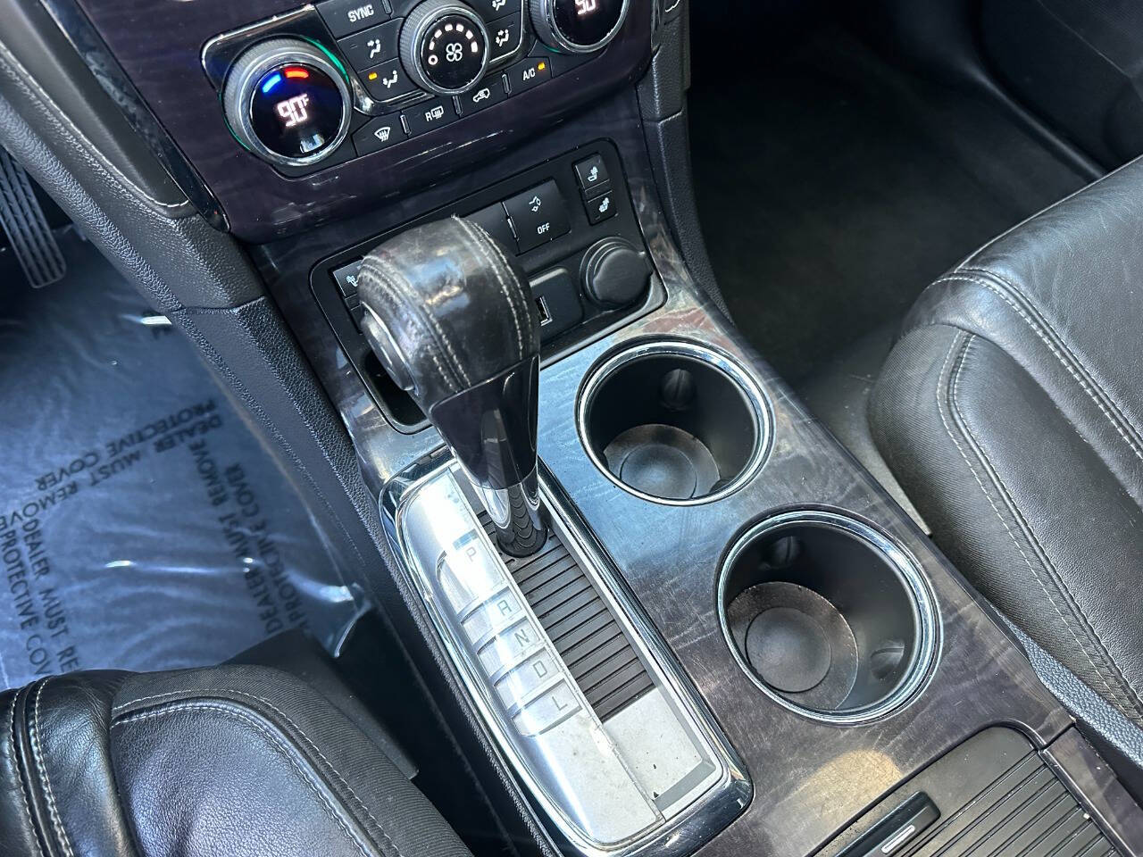 Vehicle image 21 of 24