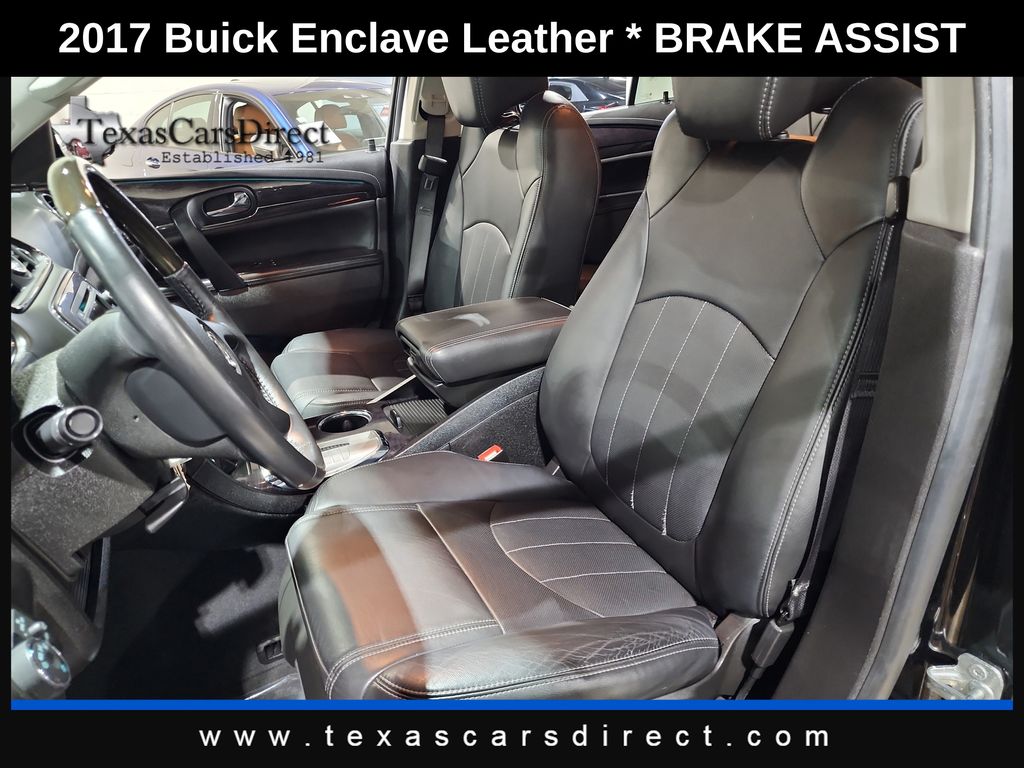 Vehicle image 10 of 50