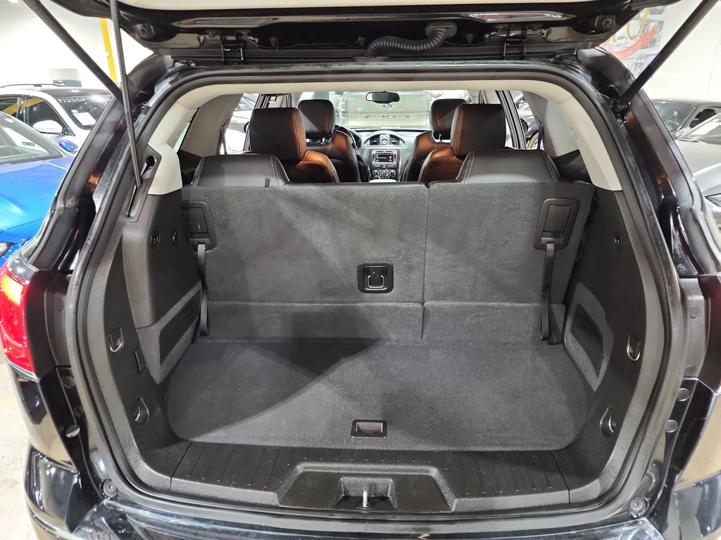 Vehicle image 41 of 50