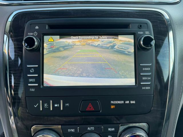 Vehicle image 17 of 31