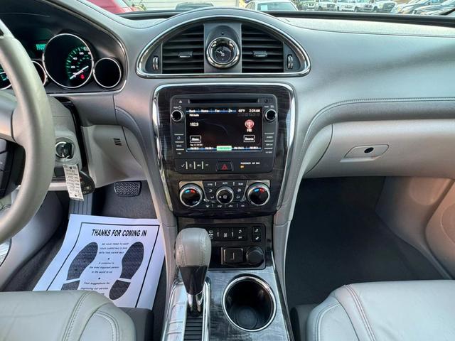 Vehicle image 19 of 31