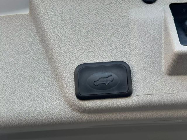 Vehicle image 31 of 31
