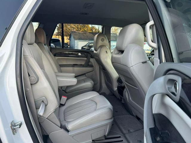 Vehicle image 26 of 31