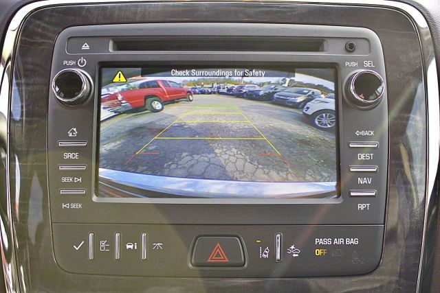 Vehicle image 16 of 43