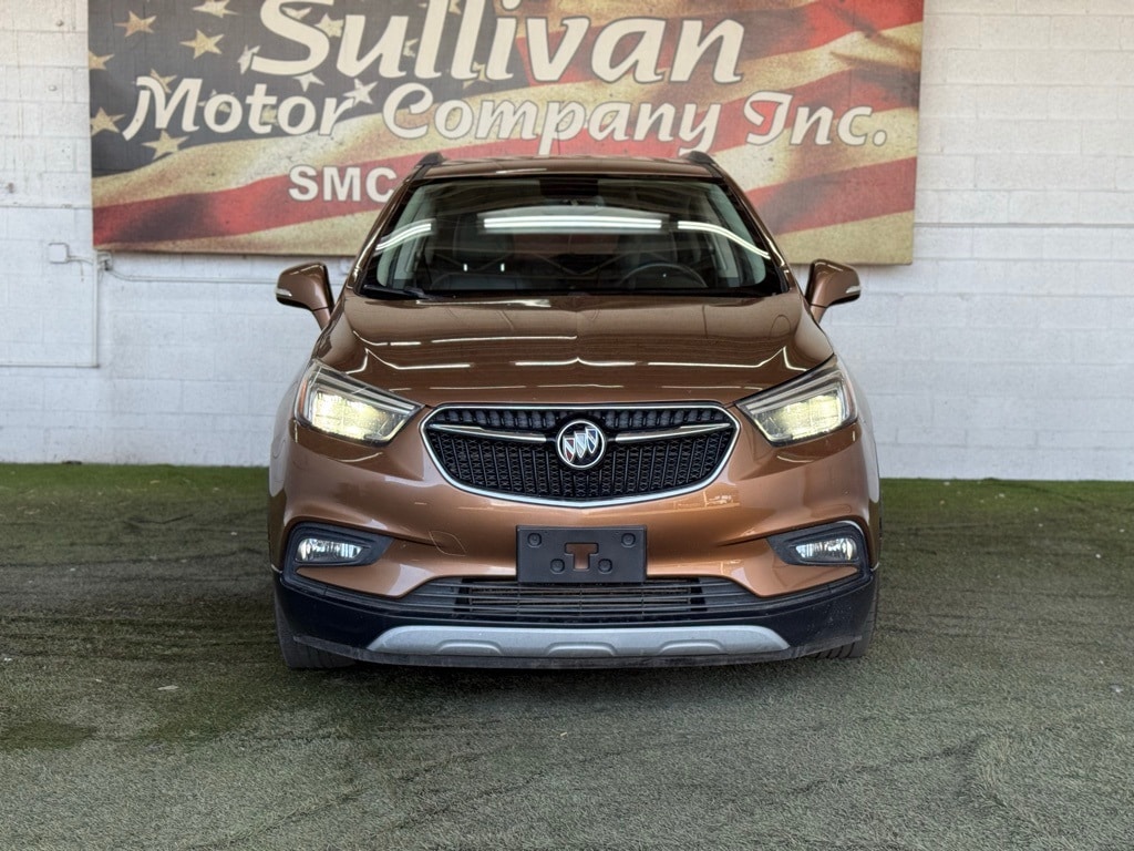 Vehicle image 4 of 47