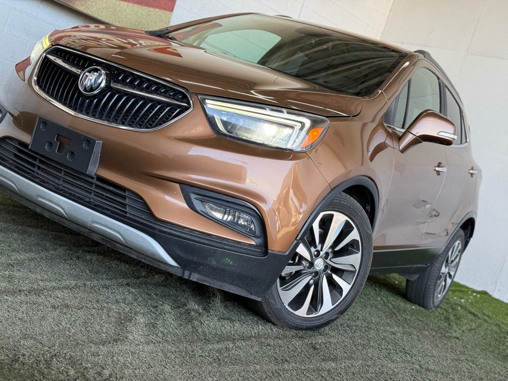 Vehicle image 7 of 47