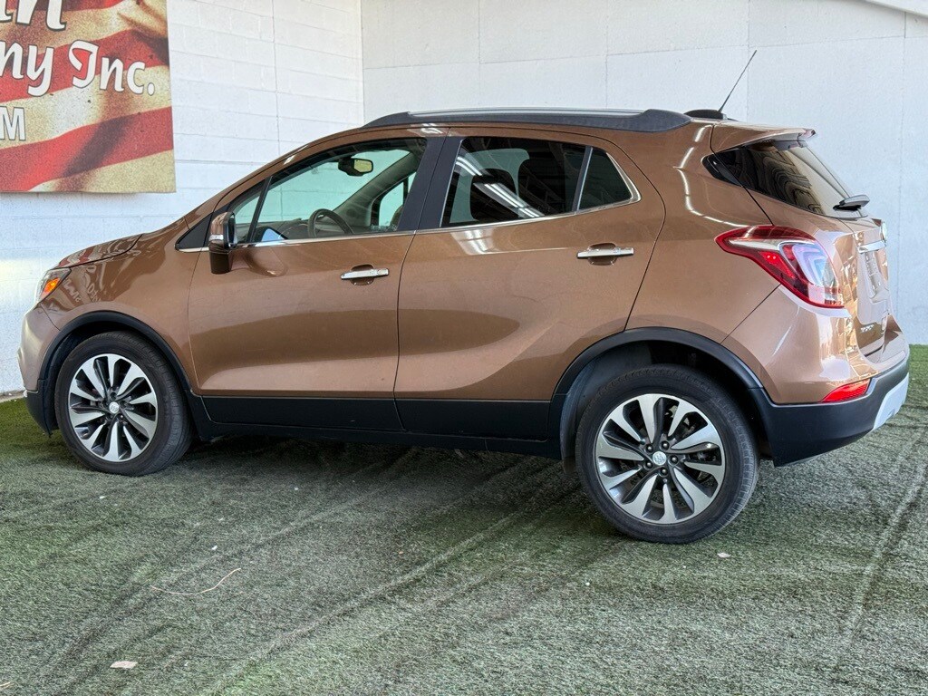Vehicle image 12 of 47
