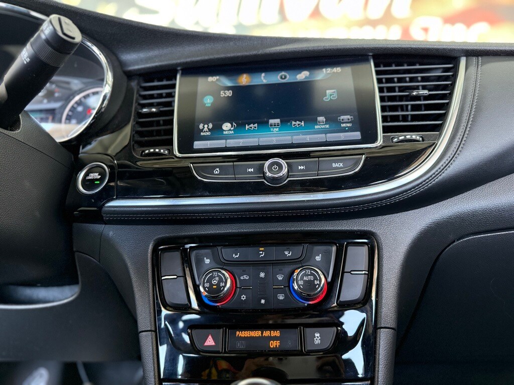 Vehicle image 27 of 47