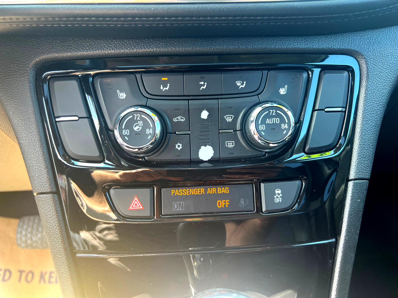 Vehicle image 20 of 26