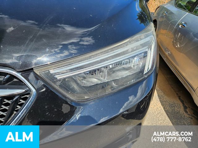 Vehicle image 18 of 29