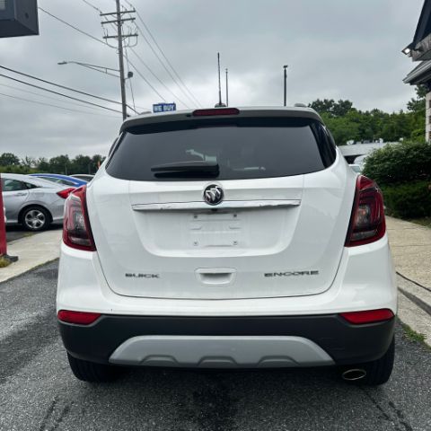 Vehicle image 9 of 18