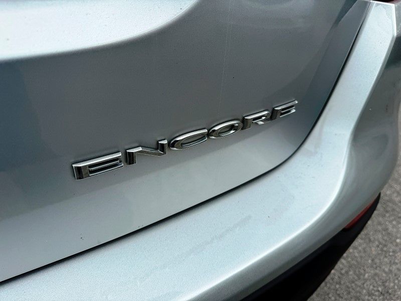 Vehicle image 31 of 33