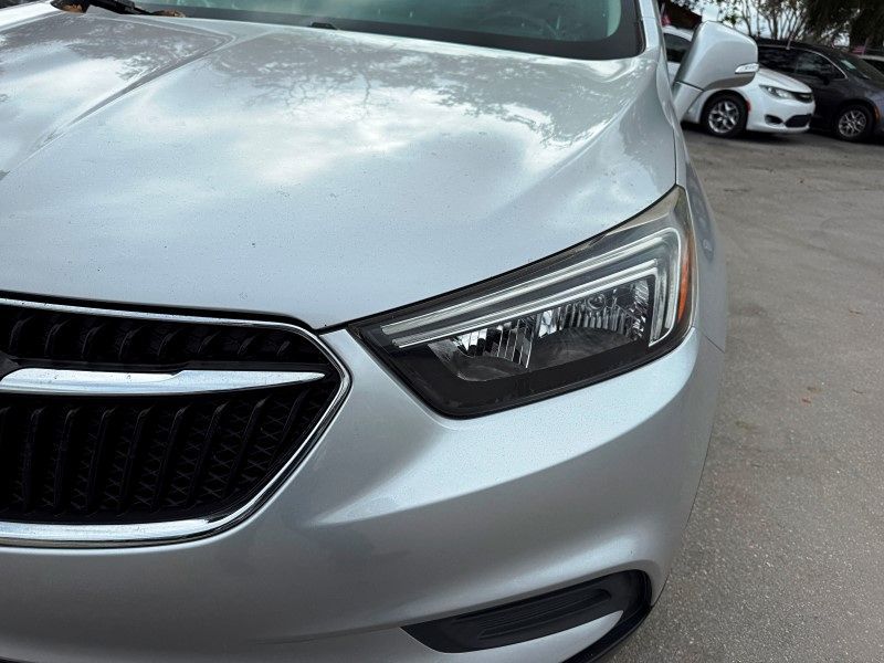 Vehicle image 11 of 33