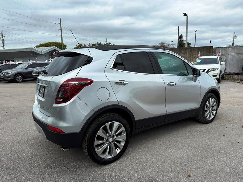 Vehicle image 6 of 33