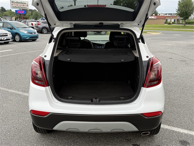 Vehicle image 12 of 26