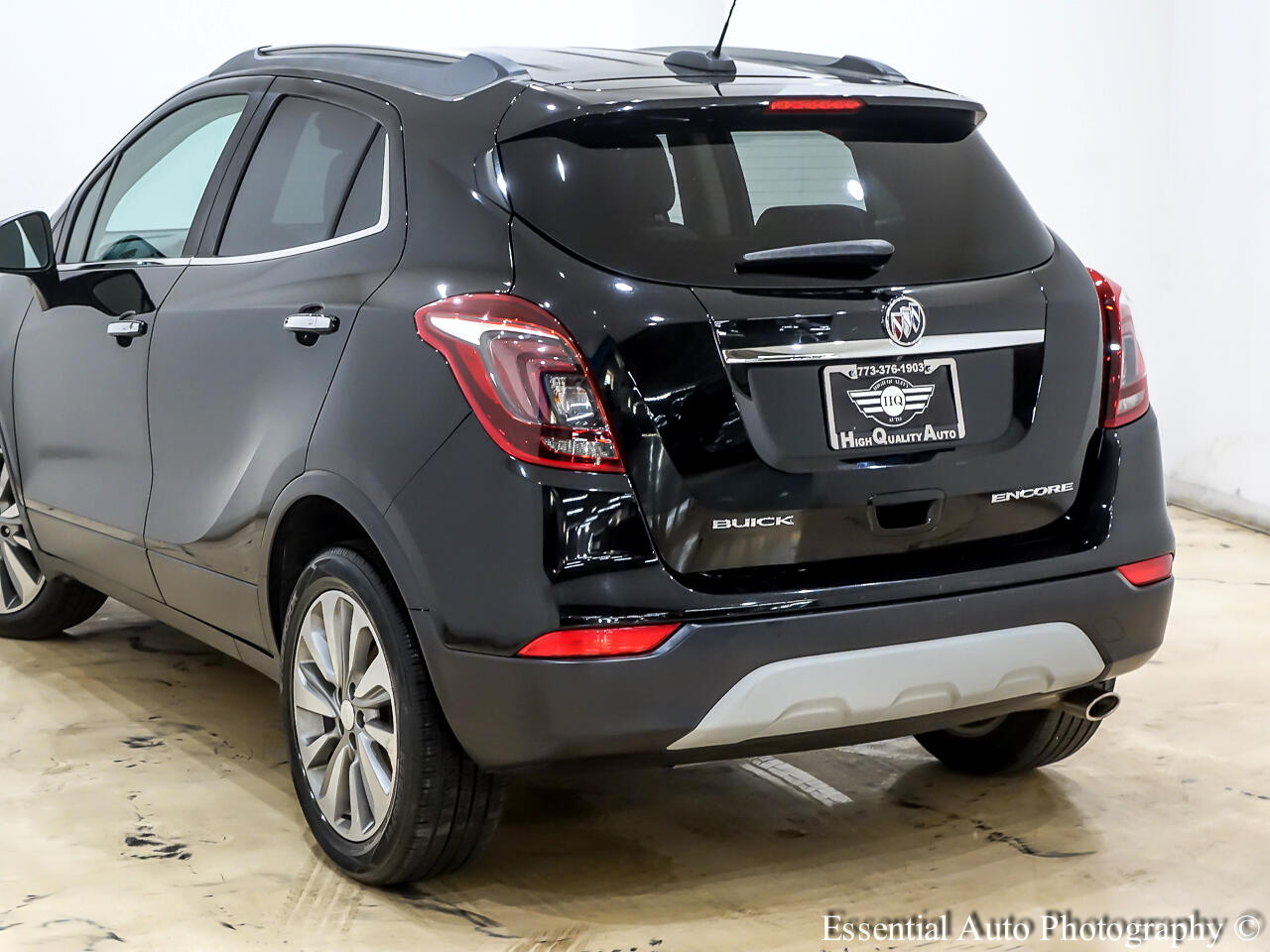 Vehicle image 7 of 34