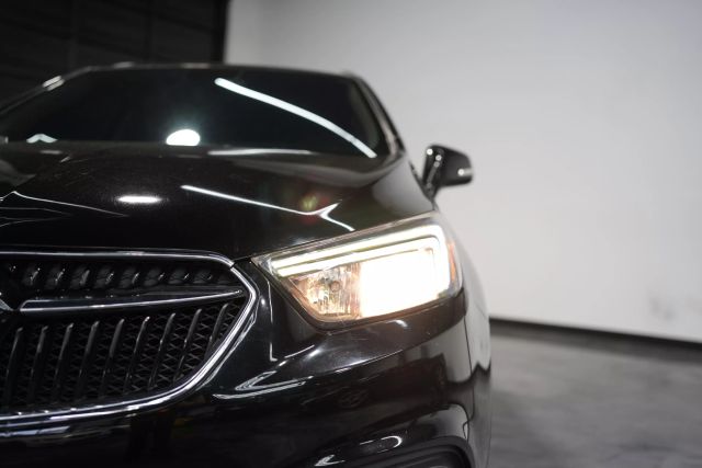 Vehicle image 14 of 46
