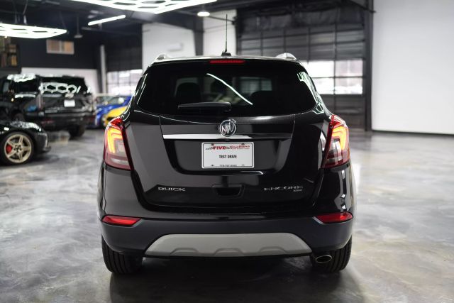 Vehicle image 20 of 46
