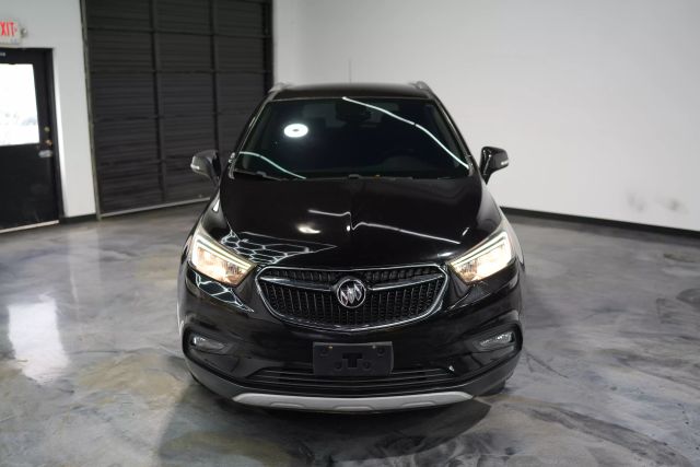 Vehicle image 4 of 46