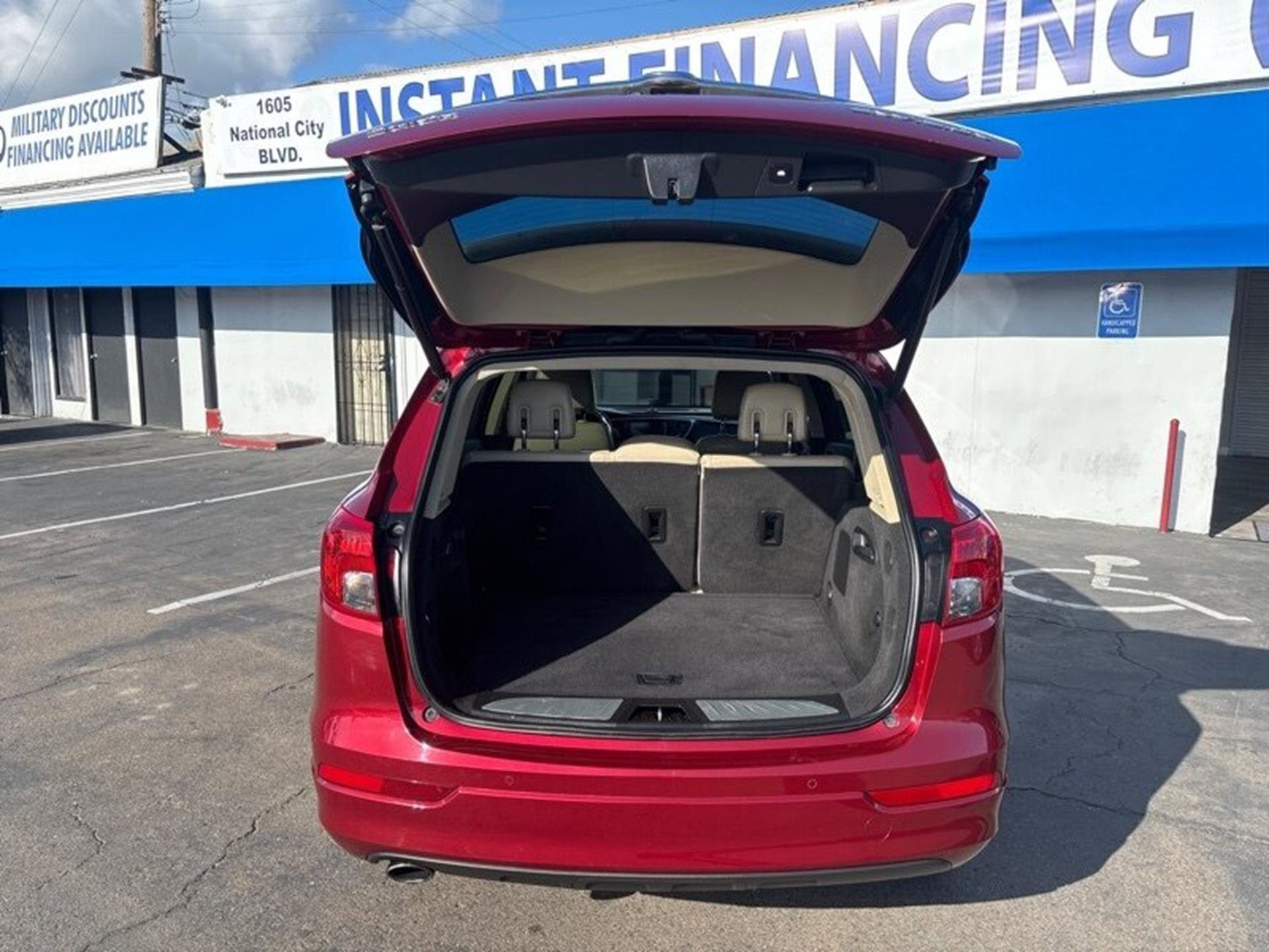 Vehicle image 14 of 14