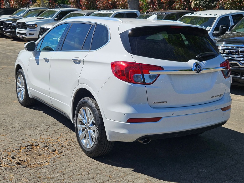 Vehicle image 7 of 33