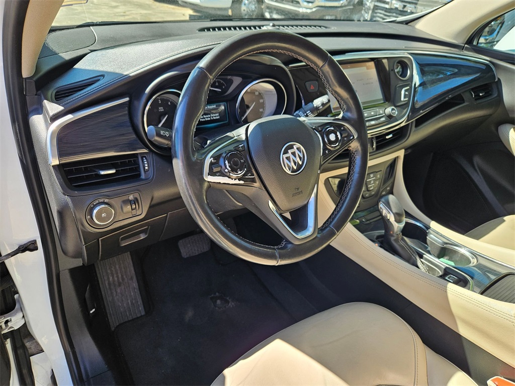 Vehicle image 13 of 33