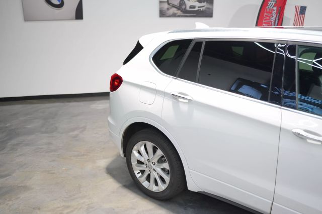 Vehicle image 11 of 78