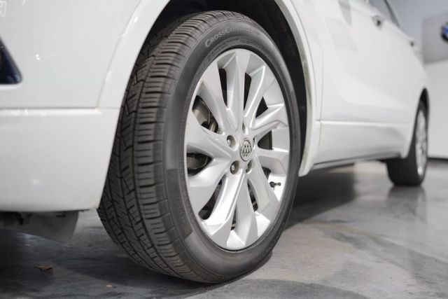 Vehicle image 29 of 78