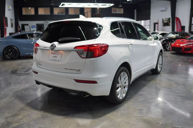 Vehicle image 13 of 78