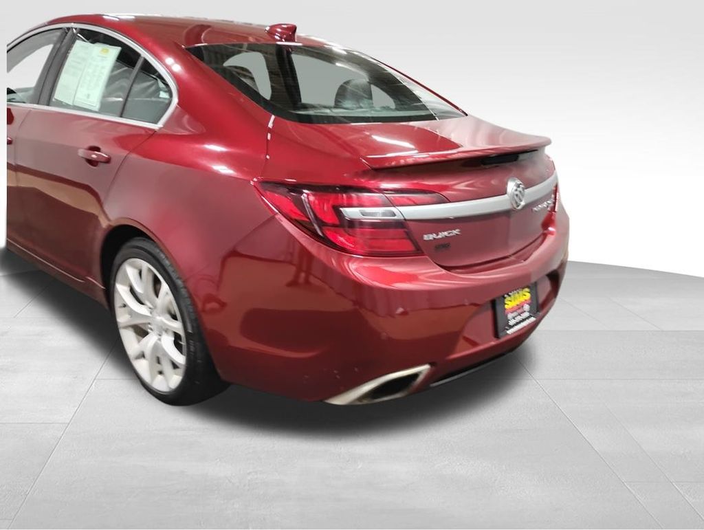 Vehicle image 6 of 40