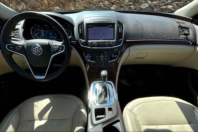 Vehicle image 15 of 32