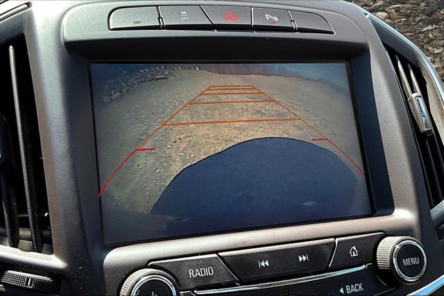 Vehicle image 20 of 32