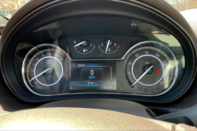 Vehicle image 19 of 32