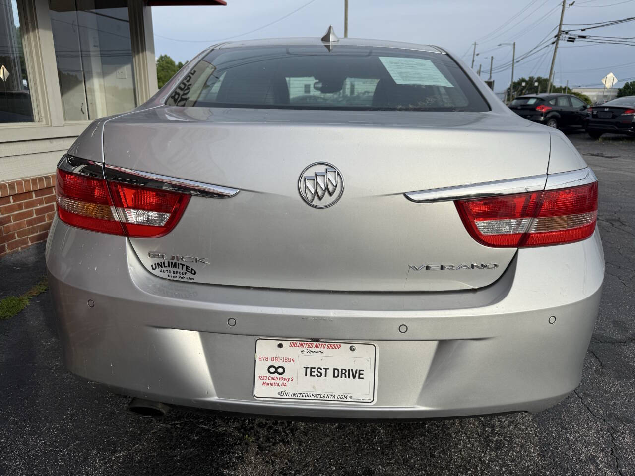 Vehicle image 11 of 25