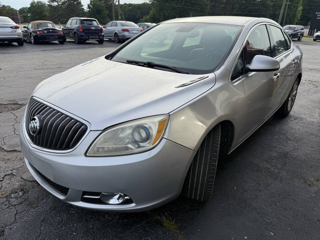 Vehicle image 2 of 25