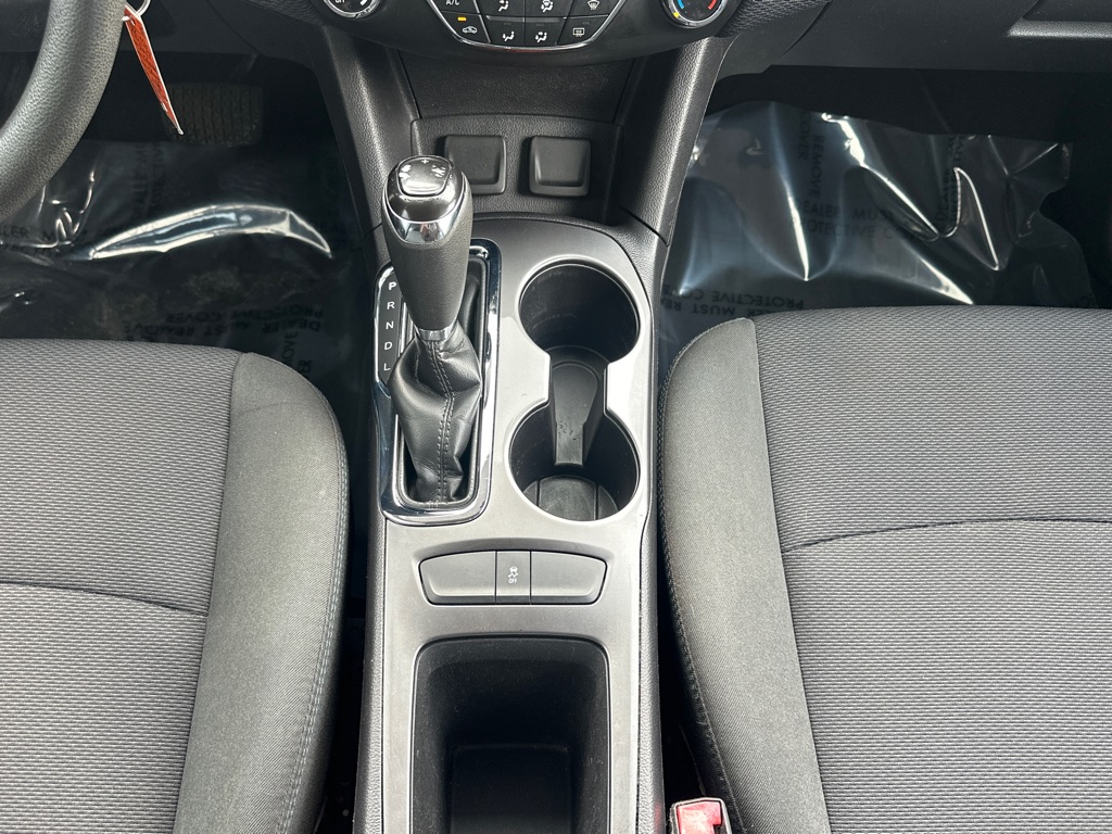 Vehicle image 32 of 38