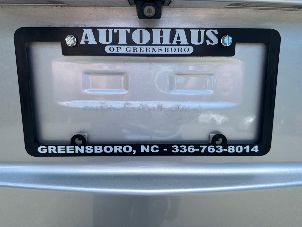 Vehicle image 36 of 38